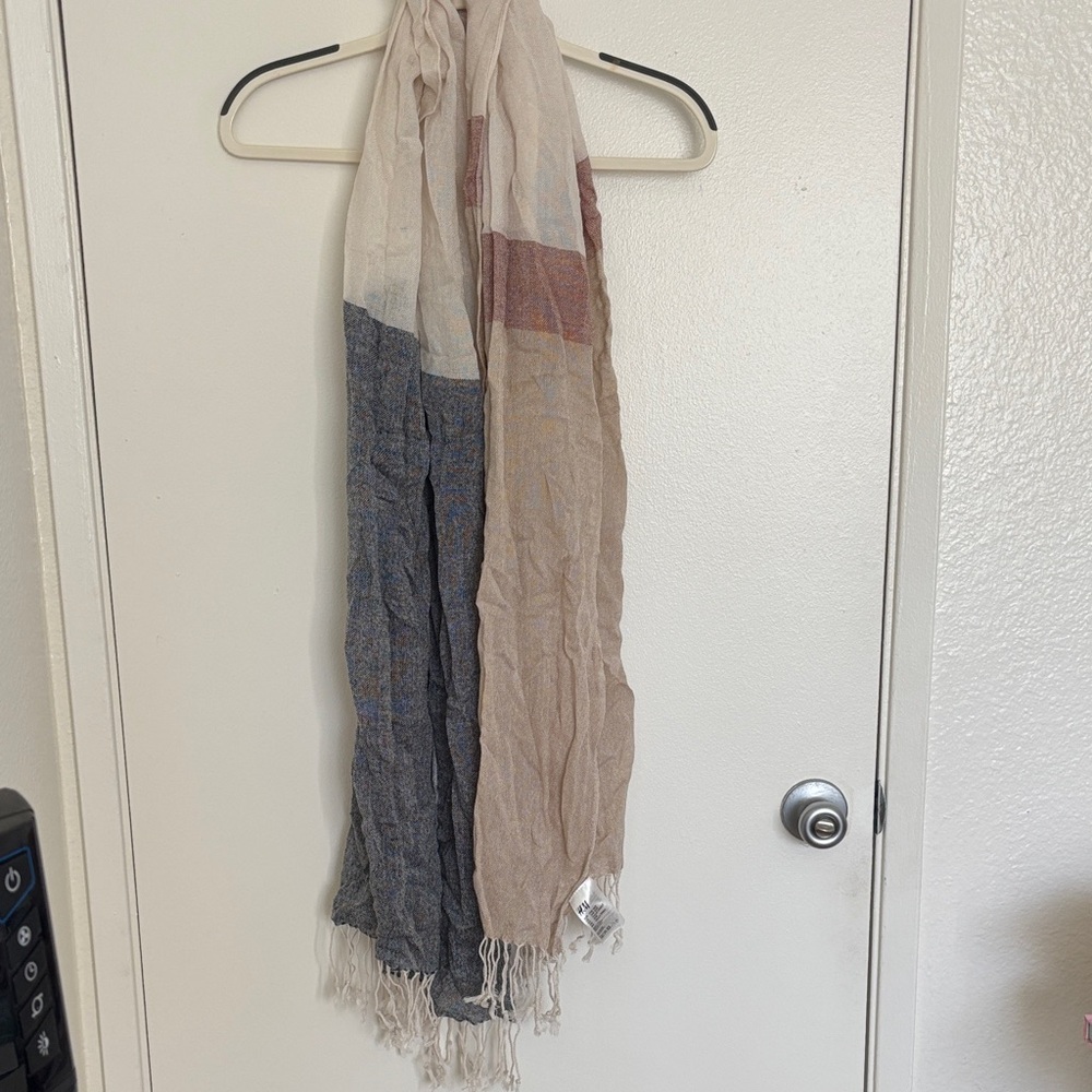 H&M Colorblock Striped Scarf in Beige, Gray, Blue